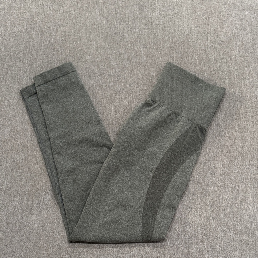 NVGTN Olive Green Seamless High-Waist Leggings